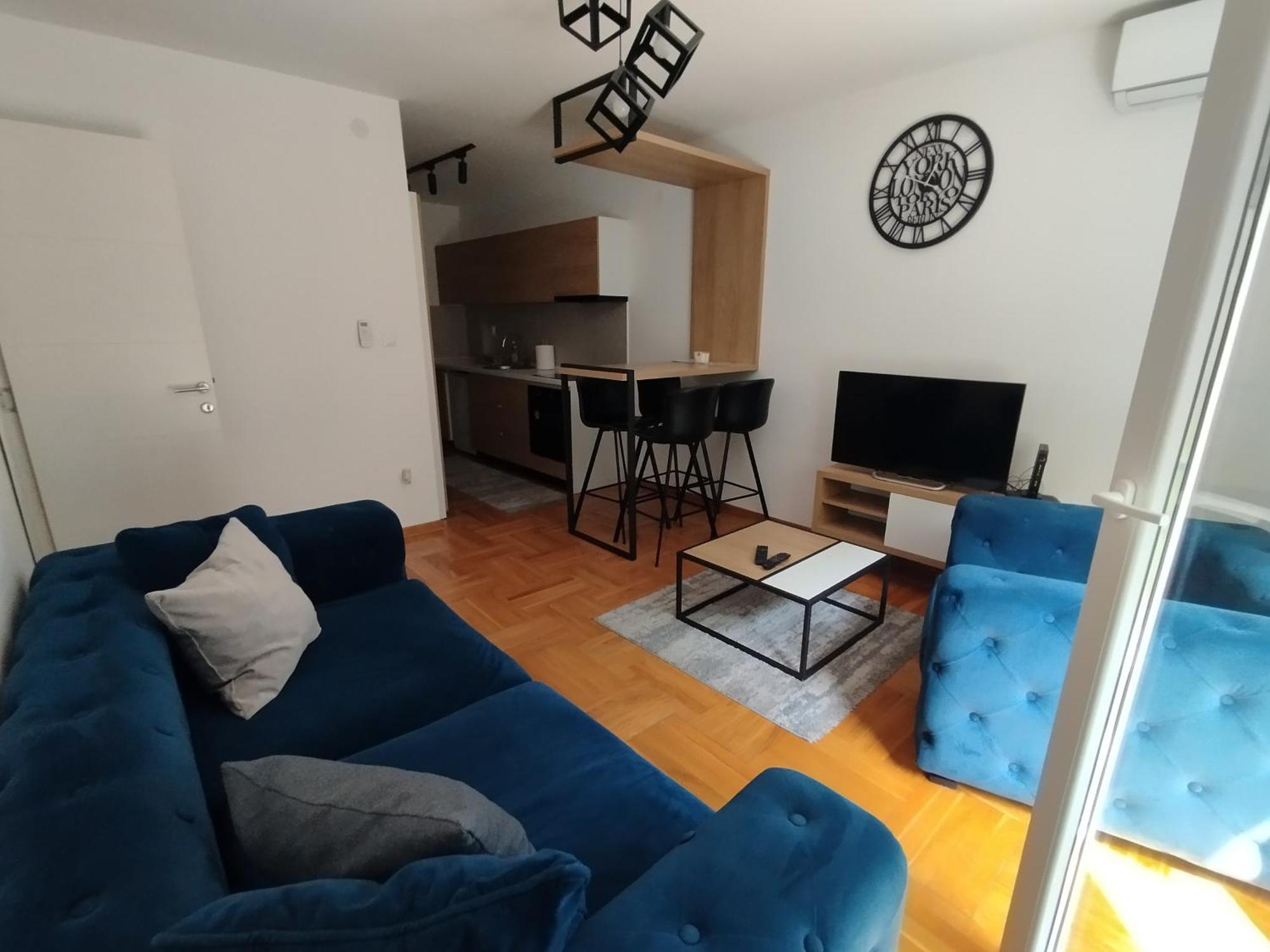 Cvetkovic Lux Аpartmani & Free Garaza Lägenhet Vrnjačka Banja Exteriör bild
